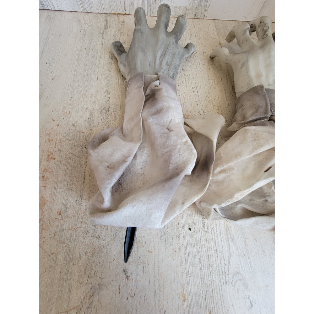 Halloween lawn stake zombie hands prop unique home decor set figure arm